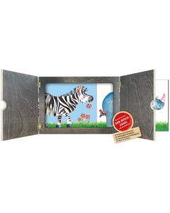 Kamishibai mit seitlichem Einschub und offener Rückwand. Erzähltheater für Bildkarten in DIN A3.